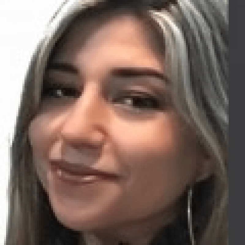 Marcela Cec&iacute;lia de Oliveira Luz