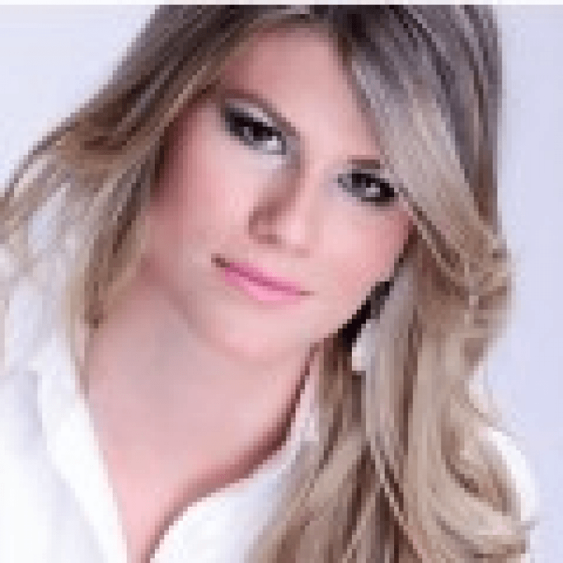 Thiany Motta Advogada