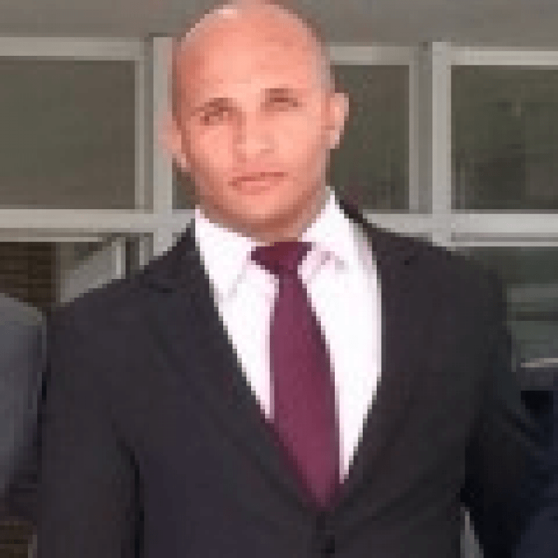 Dr. Jeferson Urder