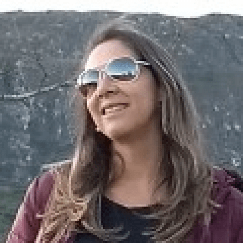 Dra. Luciana Prado