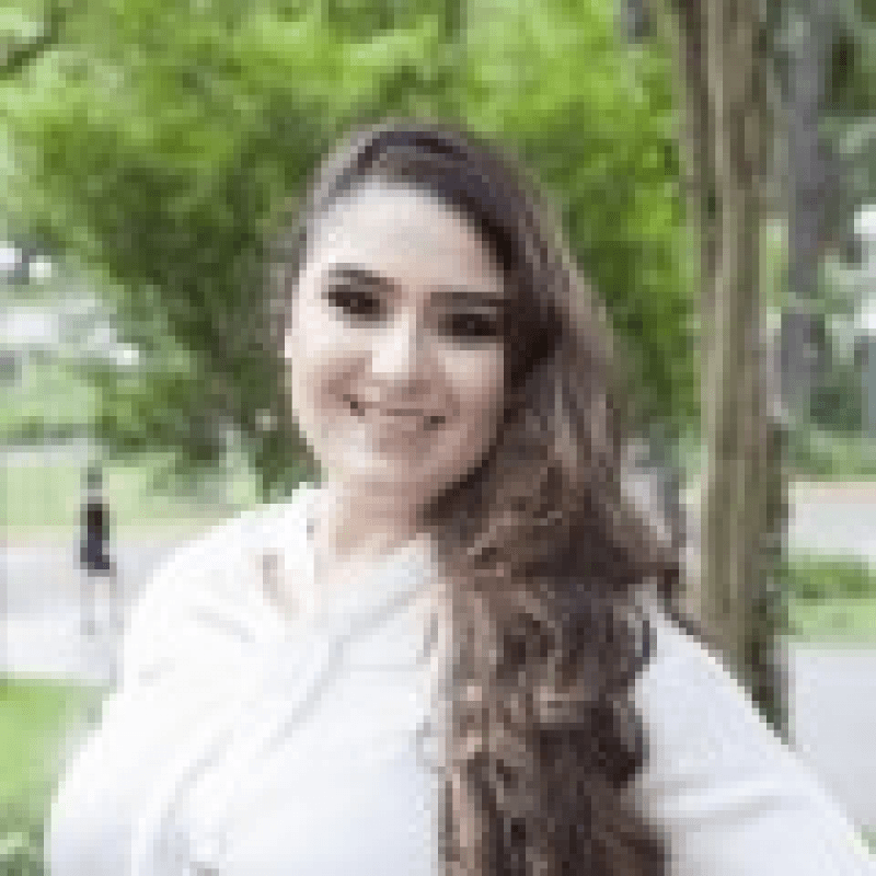 D&eacute;bora A. Lewgoy