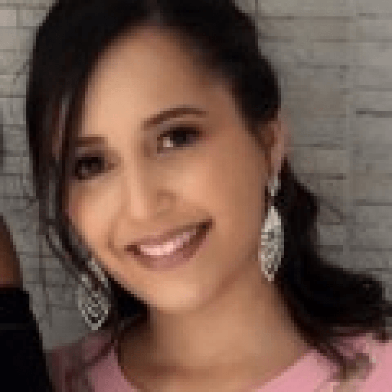Marcella Linares