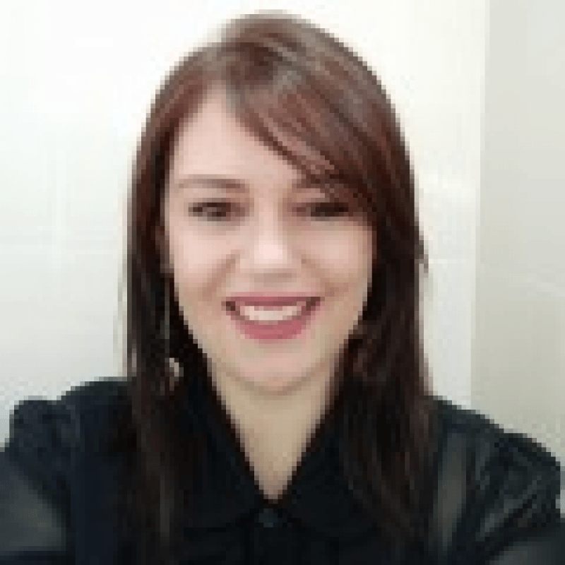 K&aacute;tia Nunes Advogada