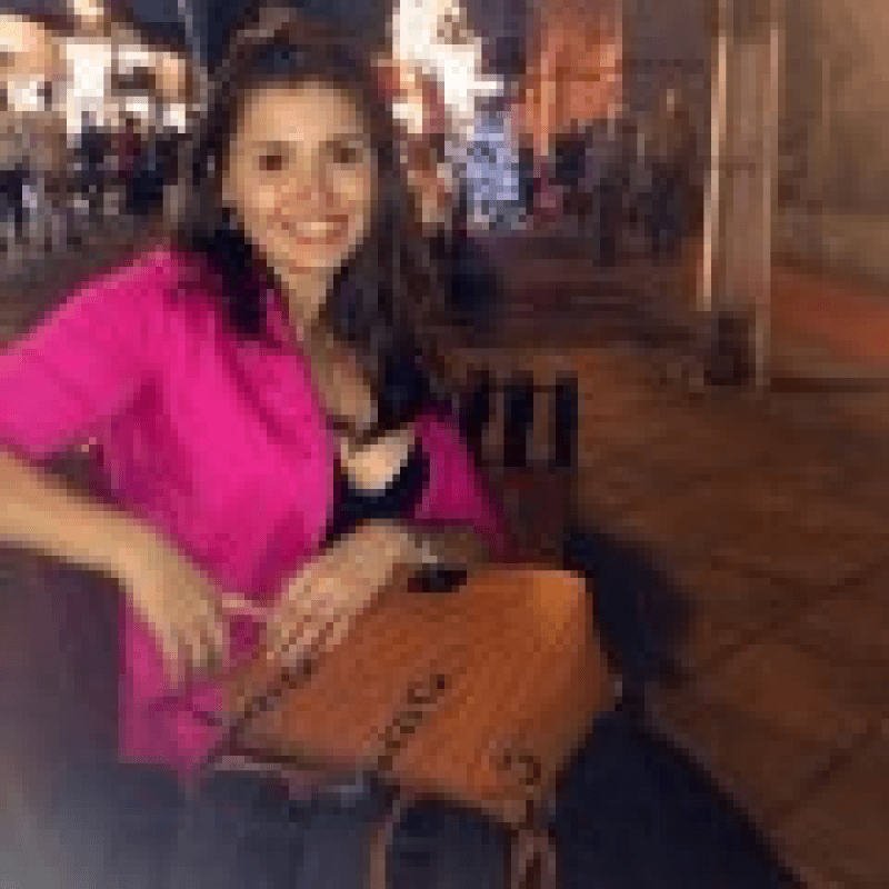 Vit&oacute;ria de Moraes