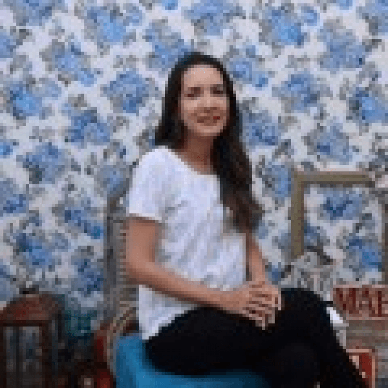 Renata Veras e Silva Lebre Carneiro