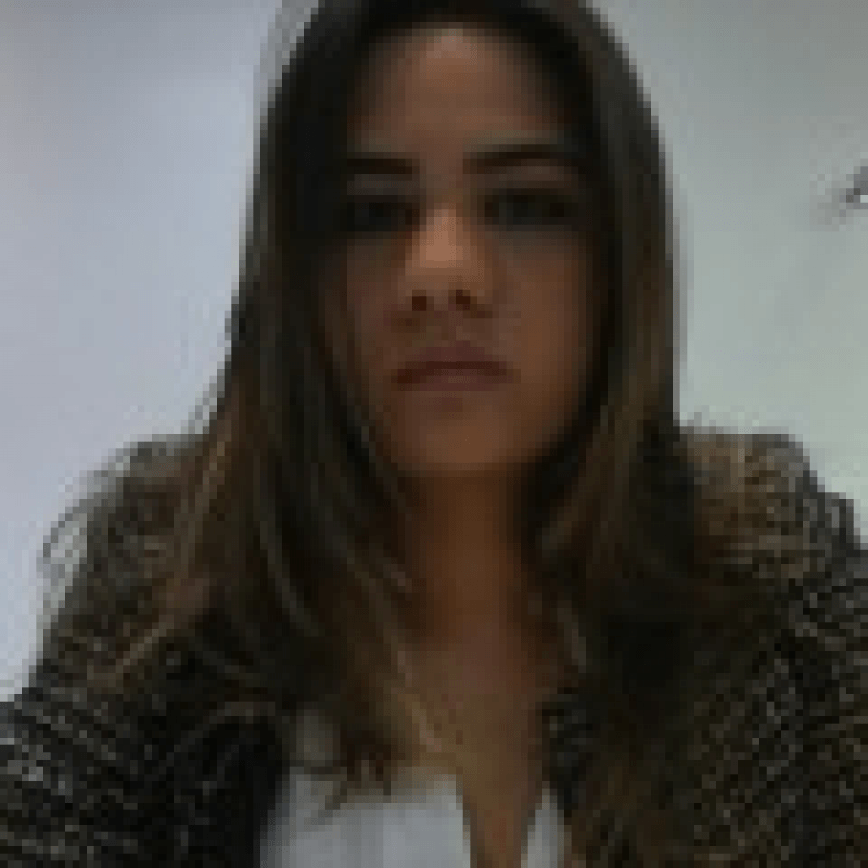 L&iacute;via Miranda Vasconcelos