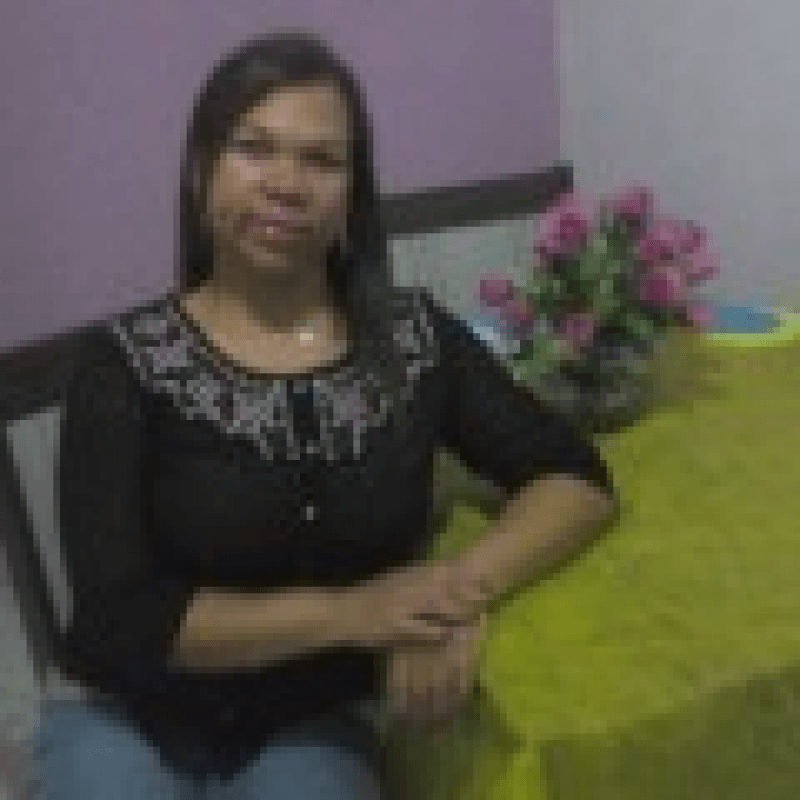 Karina Mercês Correspondente