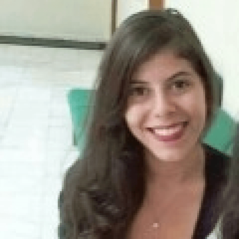 Lis Regina Fernandes de Menezes Bezerra