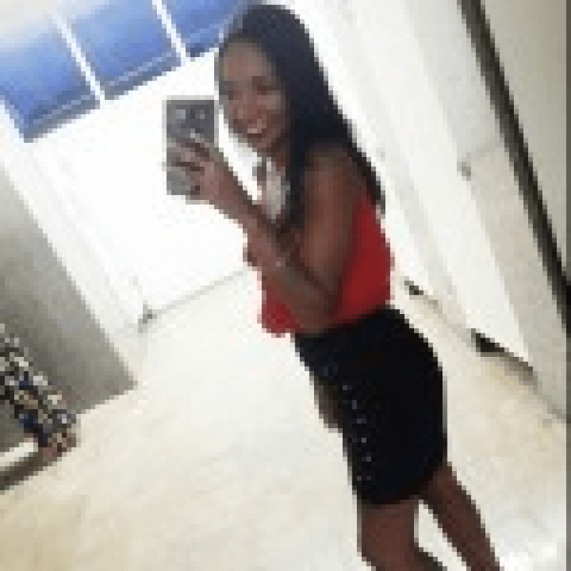 Édina Maria Andrade de Oliveira