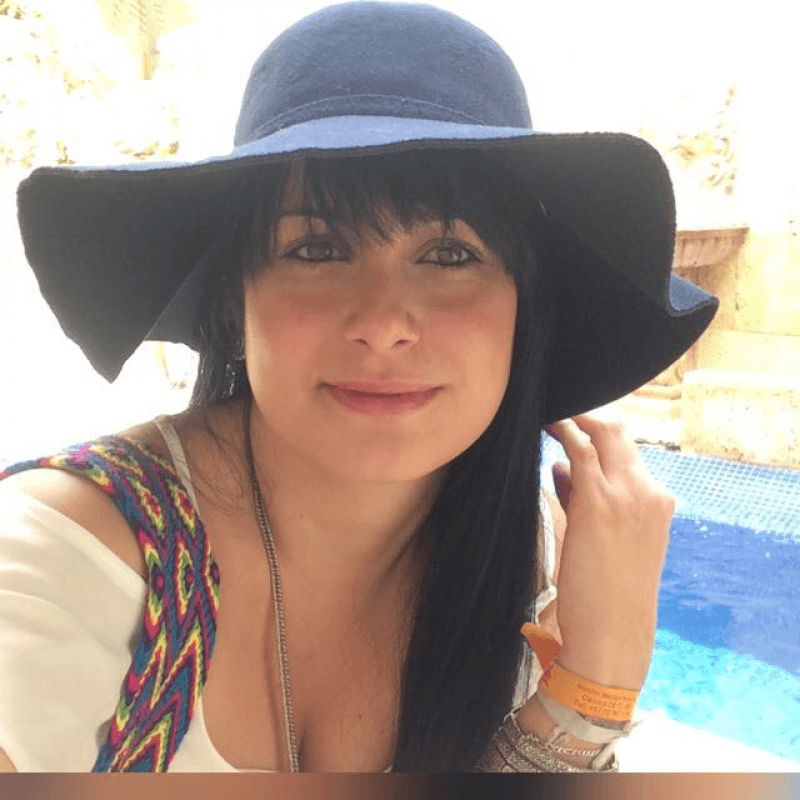 Mônica de Oliveira Corrêa
