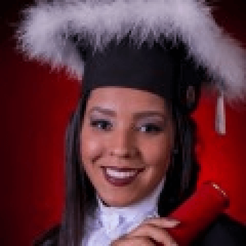 Taynah Paz - Bacharela em Direito