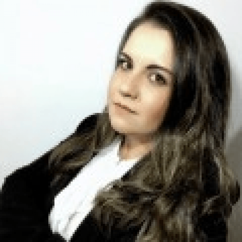 Nat&aacute;lia Meirelles