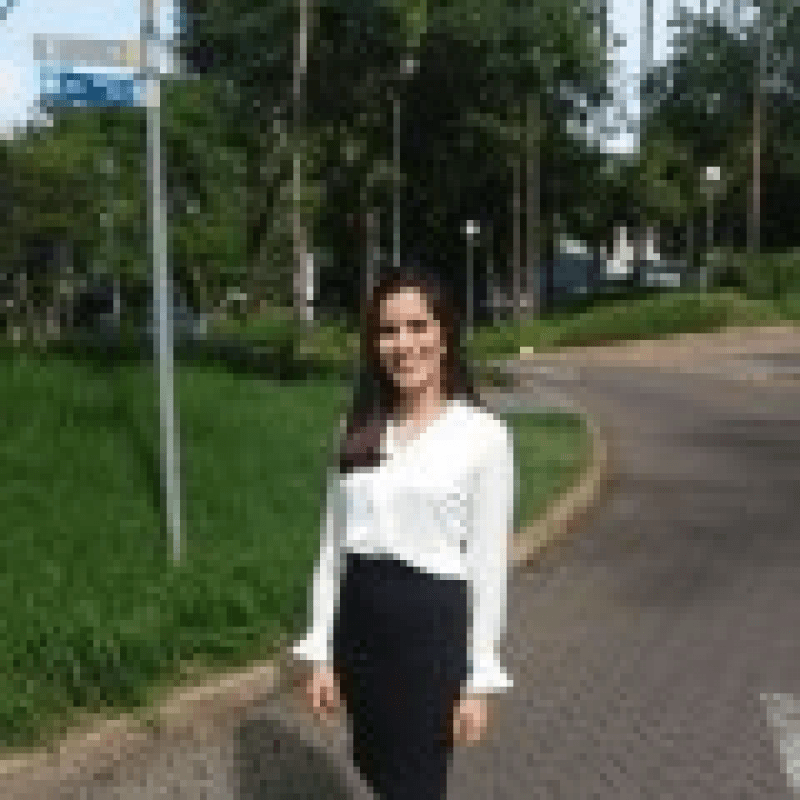 Nathalia Louruz
