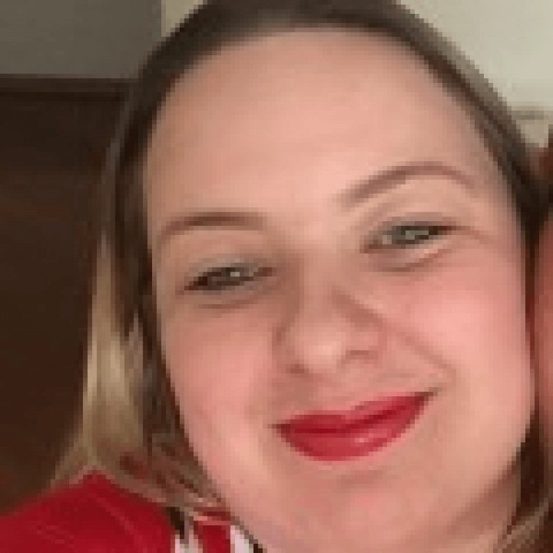 Natalia Moretti Banhos Advogada