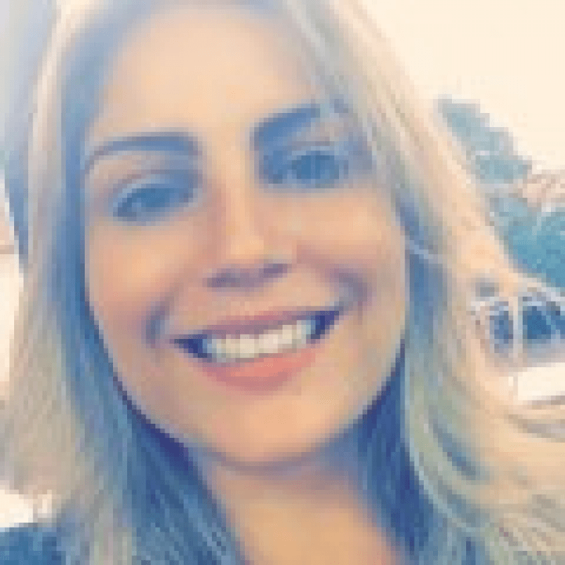 Dra. Natália Salgueiro de Almeida Sfrizo