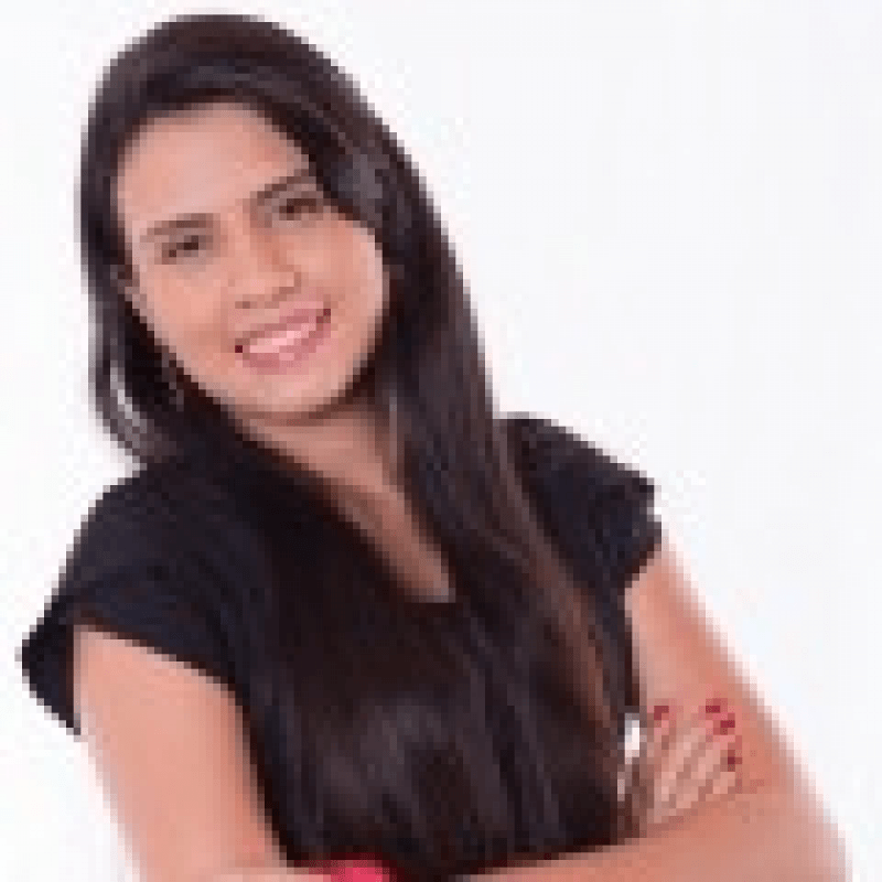 Adriana Guimarães - Advogada