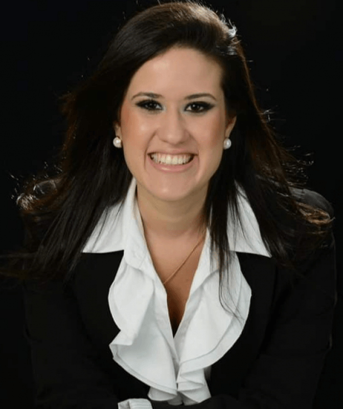 La&iacute;s Magalh&atilde;es Santos