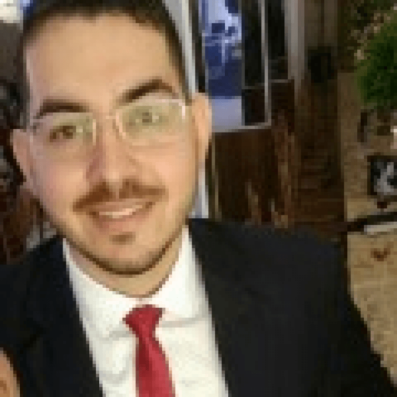 M&aacute;rcio Queiroz