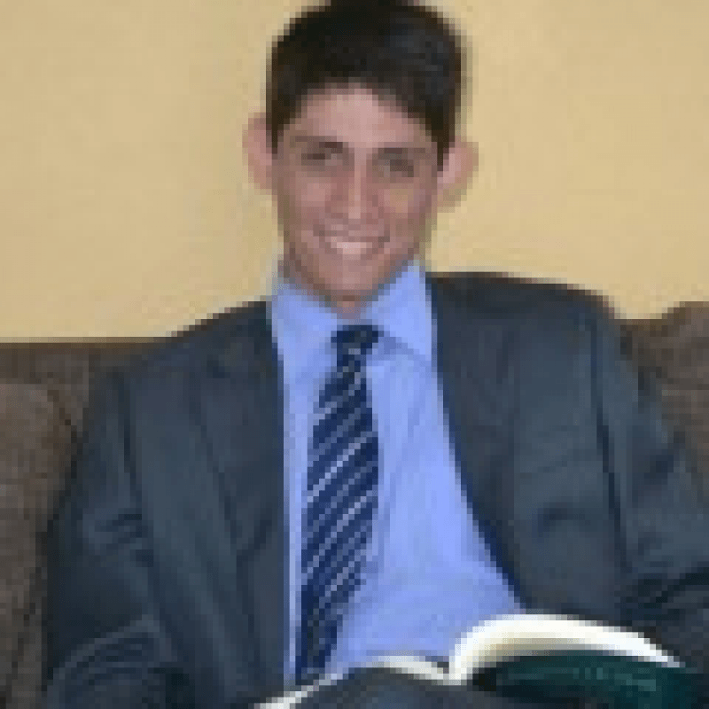 Dr Vitor Cavalcante