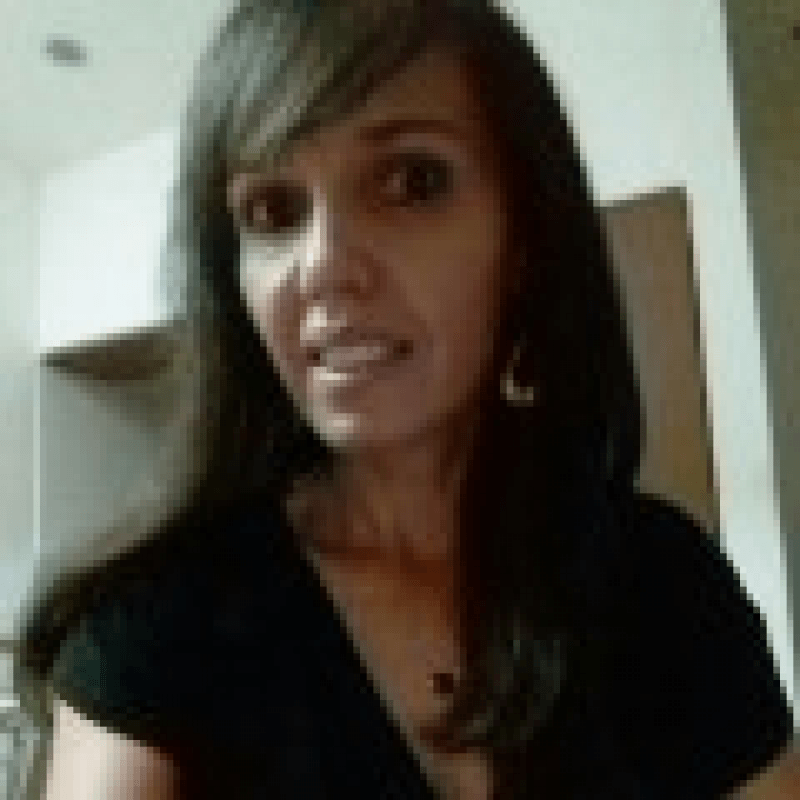 Ana Claudia Carvalho