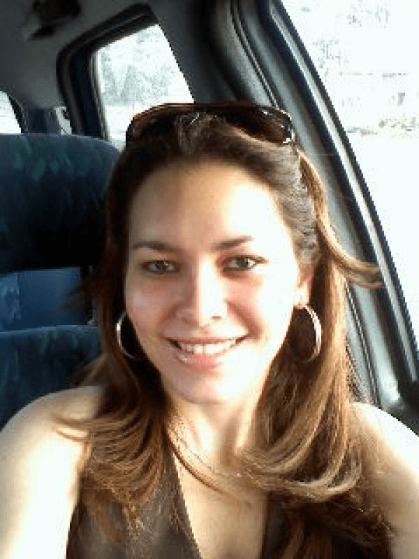 Paula Arantes Oliveira